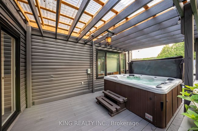 602 Champlain Rd, House other with 4 bedrooms, 3 bathrooms and 8 parking in Tiny ON | Image 36