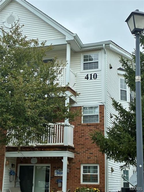 l-410 Benton Dr, Saint Peters, MO, 63376-8602 | Card Image