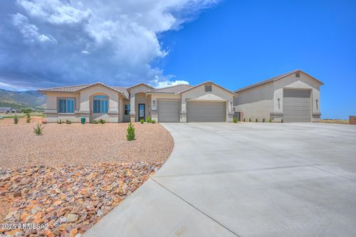 6321 E Red Oak Cir, Hereford, AZ, 85615-0410 | Card Image