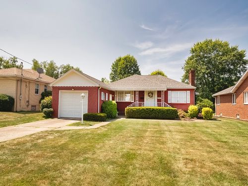 1521 Melrose Ave, Natrona Heights, PA, 15065-1615 | Card Image