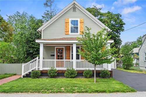 163 Manolla Avenue, Warwick, RI, 02888 | Card Image