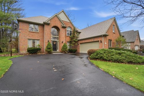 606 Forest Lake Dr, Holland, OH, 43528-9029 | Card Image