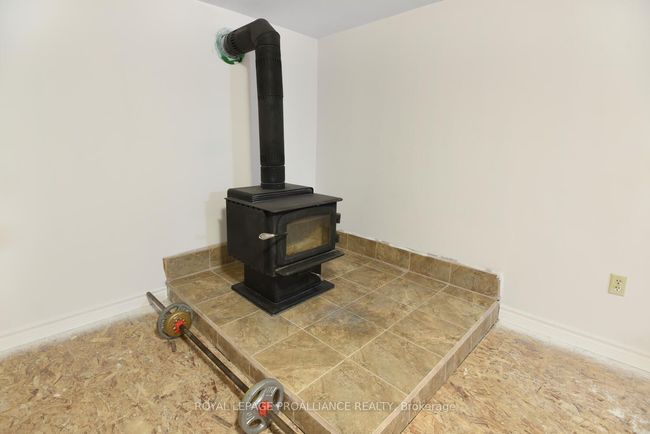 28 Hard Island Rd, House other with 4 bedrooms, 3 bathrooms and 6 parking in Athens ON | Image 35