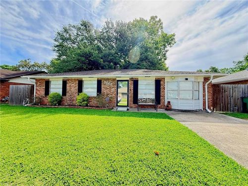 5083 Rochester Dr, Marrero, LA, 70072-5559 | Card Image