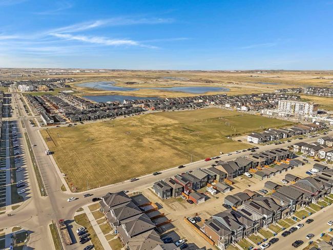 11 Cornerstone Row Ne, Townhouse with 3 bedrooms, 3 bathrooms and 2 parking in Calgary AB | Image 40