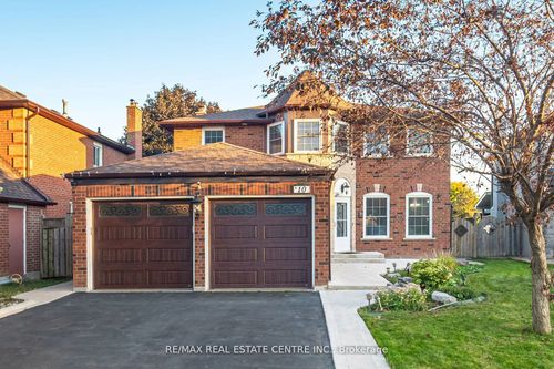10 Nipissing Cres, Brampton, ON, L6S5A6 | Card Image
