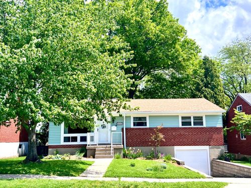 3332 Greenway Ave, Cincinnati, OH, 45248-5119 | Card Image
