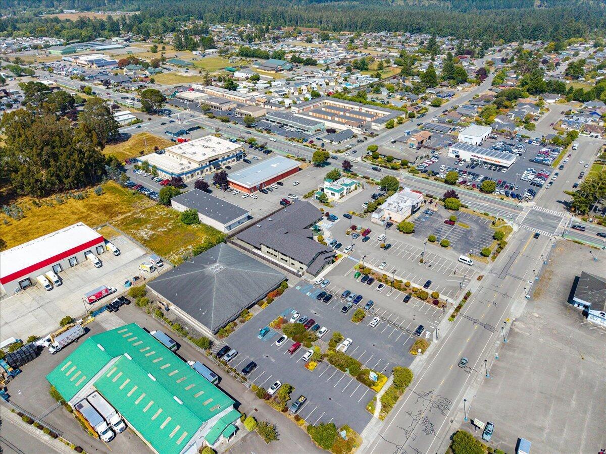 Commercial Sale in McKinleyville 5