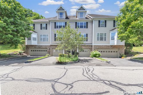 51-51 Faith Ln, Danbury, CT, 06810-7122 | Card Image