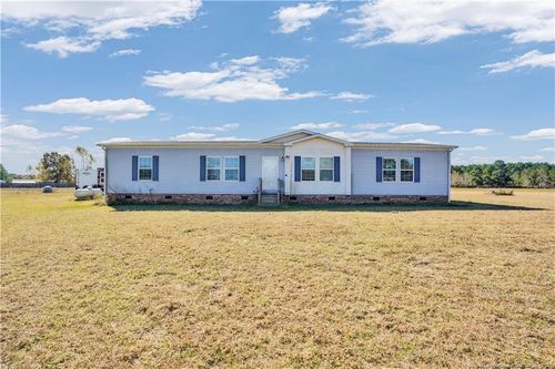 478 Tyehimba Ln, Raeford, NC, 28376-5827 | Card Image