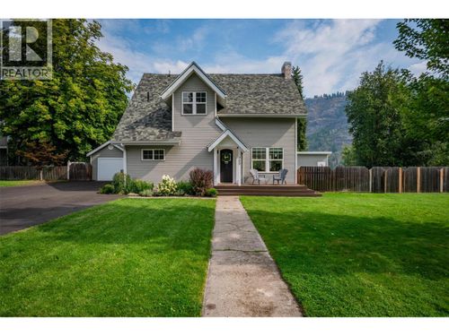 300 Kootenay Ave, Trail, BC, V1R1H5 | Card Image