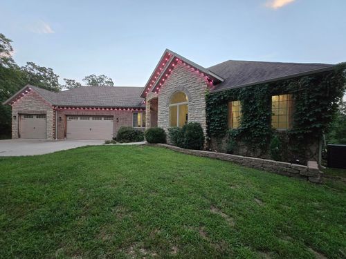 832 Misty Ln, Pleasant Hope, MO, 65725-9202 | Card Image