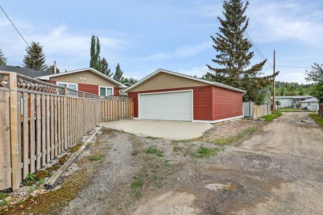 212 5 Ave Ne, House detached with 3 bedrooms, 2 bathrooms and 6 parking in Sundre AB | Image 36