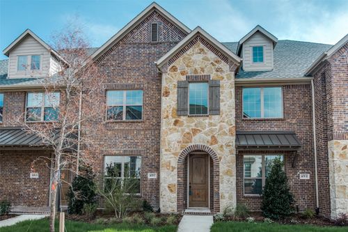4670C Rhett Ln, Carrollton, TX, 75010-4870 | Card Image