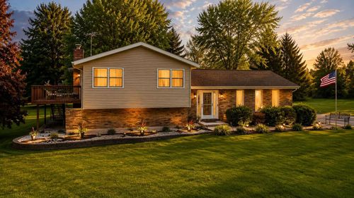120 N, Valparaiso, IN, 46385 | Card Image