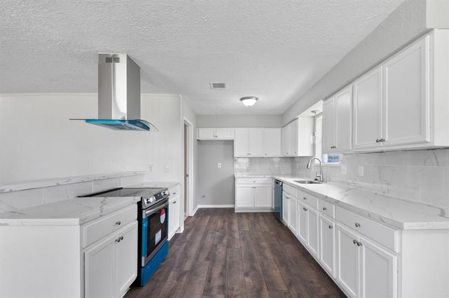 23838 English Oak Dr, House other with 3 bedrooms, 2 bathrooms and 2 parking in Spring TX | Image 13