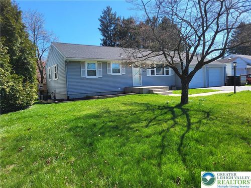 1425 Roselawn Dr, BETHLEHEM, PA, 18017-3515 | Card Image