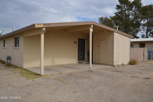 328 W Navajo Road, Tucson, AZ, 85705 | Card Image