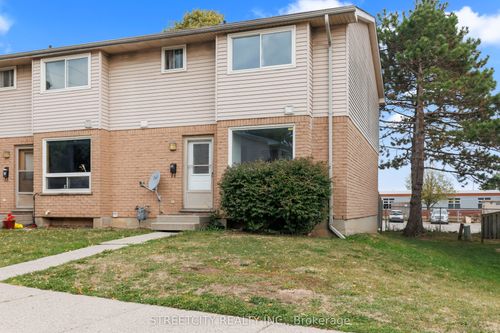 59-550 2nd St, London, ON, N5V3S3 | Card Image