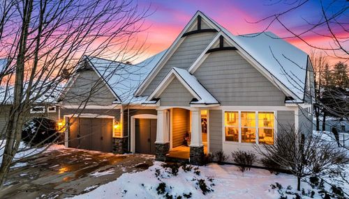 16899 E Lake Dr, Lakeville, MN, 55044-6052 | Card Image