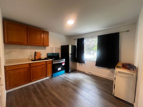 in-law-19 Joffre St, East Haven, CT, 06513-2718 | Card Image
