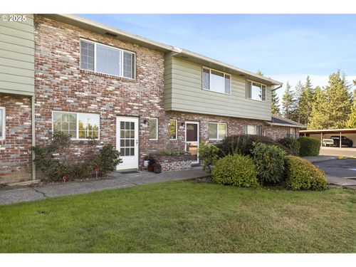 1418 Ne Hogan Dr, Gresham, OR, 97030-4136 | Card Image