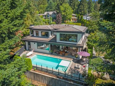 2650 Rosebery Ave, House other with 5 bedrooms, 6 bathrooms and 4 parking in West Vancouver BC | Image 3