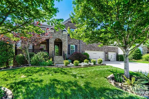 10636 Rippling Stream Dr Nw, Concord, NC, 28027-8264 | Card Image