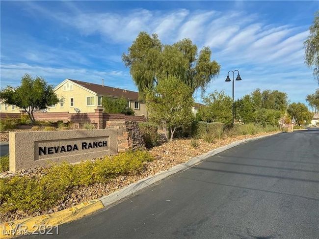 View of community / neighborhood sign | Image 20