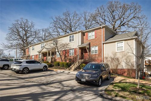 1564 Swallow Dr, Brentwood, MO, 63144-1620 | Card Image