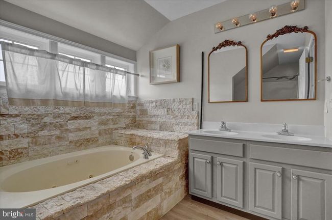 764 Keller Dr, Townhouse with 4 bedrooms, 4 bathrooms and null parking in LITITZ PA | Image 23