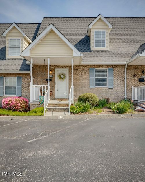 905-905 Milton Ct, Kingsport, TN, 37664-3582 | Card Image