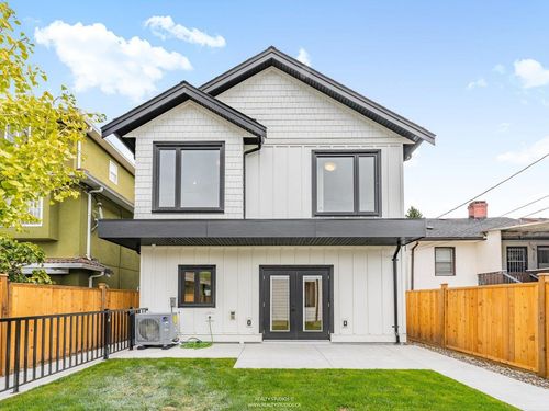2-4257 Knight St, Vancouver, BC, V5N3M3 | Card Image