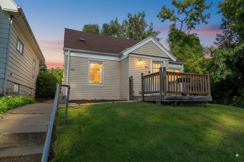 707-705 S 57th St, WEST ALLIS, WI, 53214-3332 | Card Image