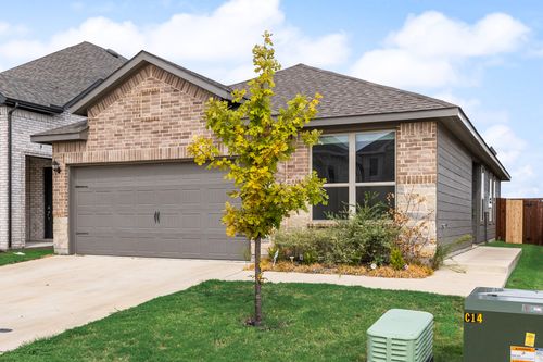 1652 Edgeway Dr, Aubrey, TX, 76227-6098 | Card Image
