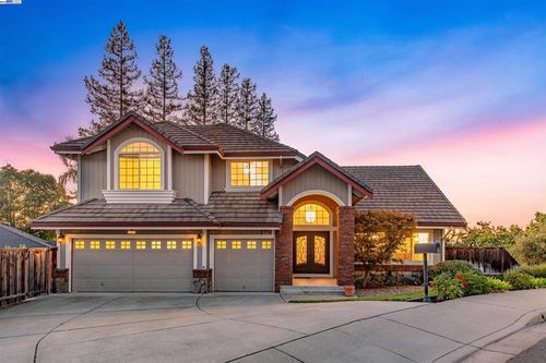 2947 Chardonnay Dr, Pleasanton, CA, 94566-6942 | Card Image