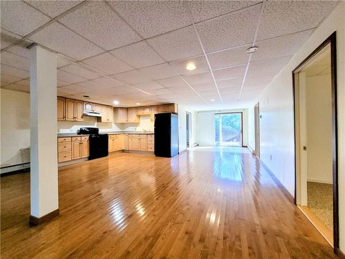 1-196 Angell Rd, Lincoln, RI, 02865-4709 | Card Image