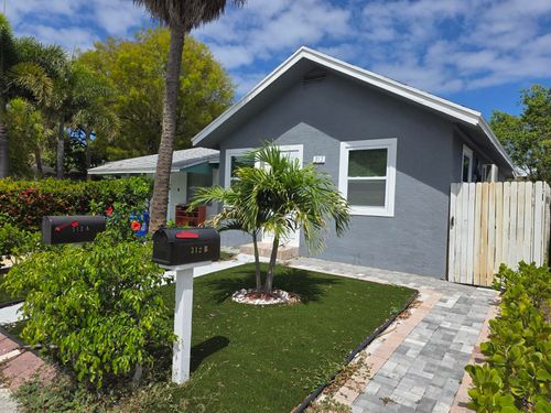 a-312 N H St, Lake Worth Beach, FL, 33460-3352 | Card Image