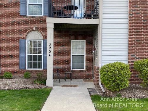 3254 Primrose Ln, Ypsilanti, MI, 48197-3215 | Card Image
