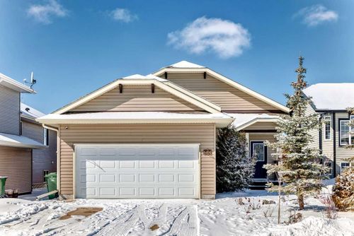 6404 60 Street Close, Ponoka, AB, T4J | Card Image