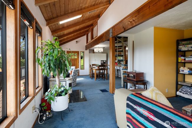 61 E Mount Ellinor Ct, House other with 2 bedrooms, 2 bathrooms and 2 parking in Union WA | Image 13