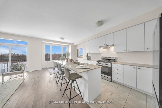 1053 Zircon Manor, House other with 4 bedrooms, 3 bathrooms and 1 parking in Pickering ON | Image 8