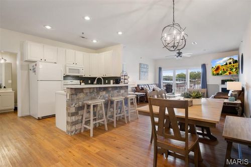 1b-216 Lakeview Resort Boulevard, Sunrise Beach, MO, 65079 | Card Image