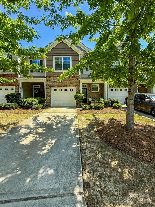 2752 Sawbridge Ln, Gastonia, NC, 28056-7581 | Card Image