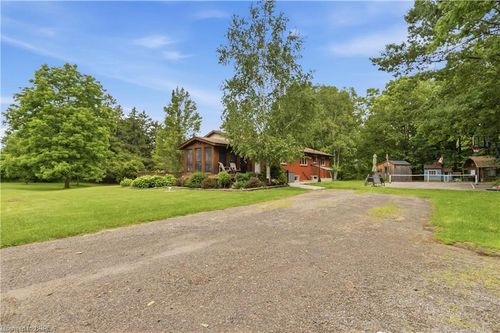 lower-609 Weir Rd, Lynden, ON, L0R1T0 | Card Image