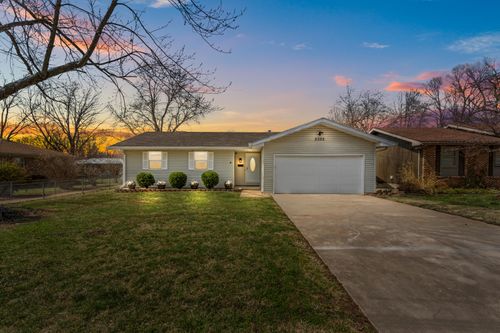 2365 S Dollison Ave, Springfield, MO, 65807-3009 | Card Image