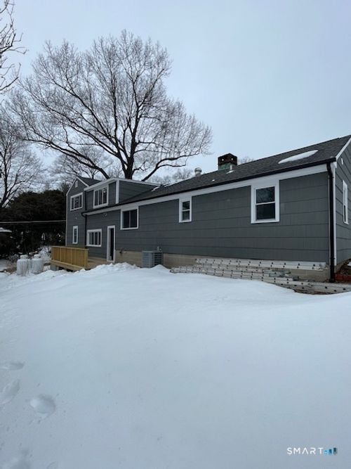 1 Cedar Rd, Danbury, CT, 06811-3817 | Card Image