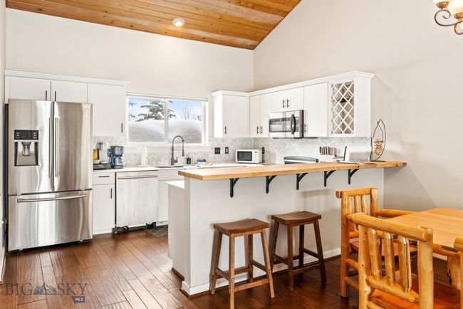 192 Candlelight Meadow Dr, Condo with 3 bedrooms, 3 bathrooms and null parking in Big Sky MT | Image 10