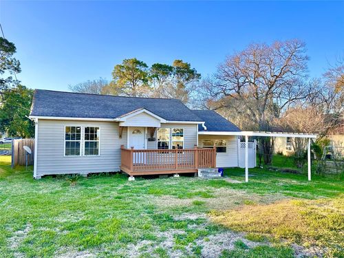 5301 North St, Groves, TX, 77619-2638 | Card Image