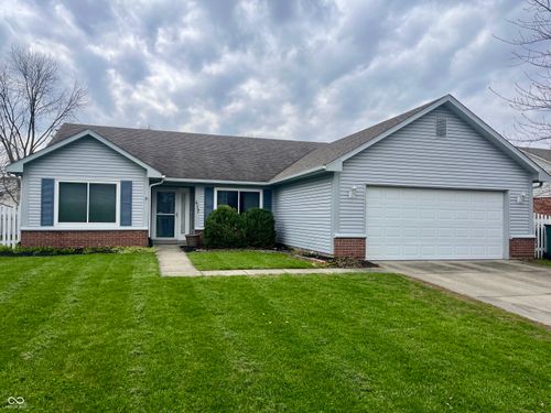 417 Countryside Dr, Lebanon, IN, 46052-8837 | Card Image